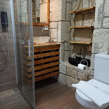 Bed & Breakfast Ivy House Loca 2*