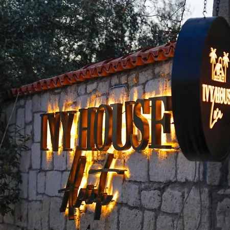 Ivy House Loca Bed & Breakfast Alacati
