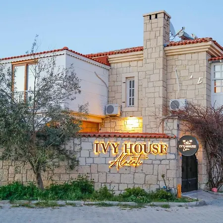 Bed & Breakfast Ivy House Loca